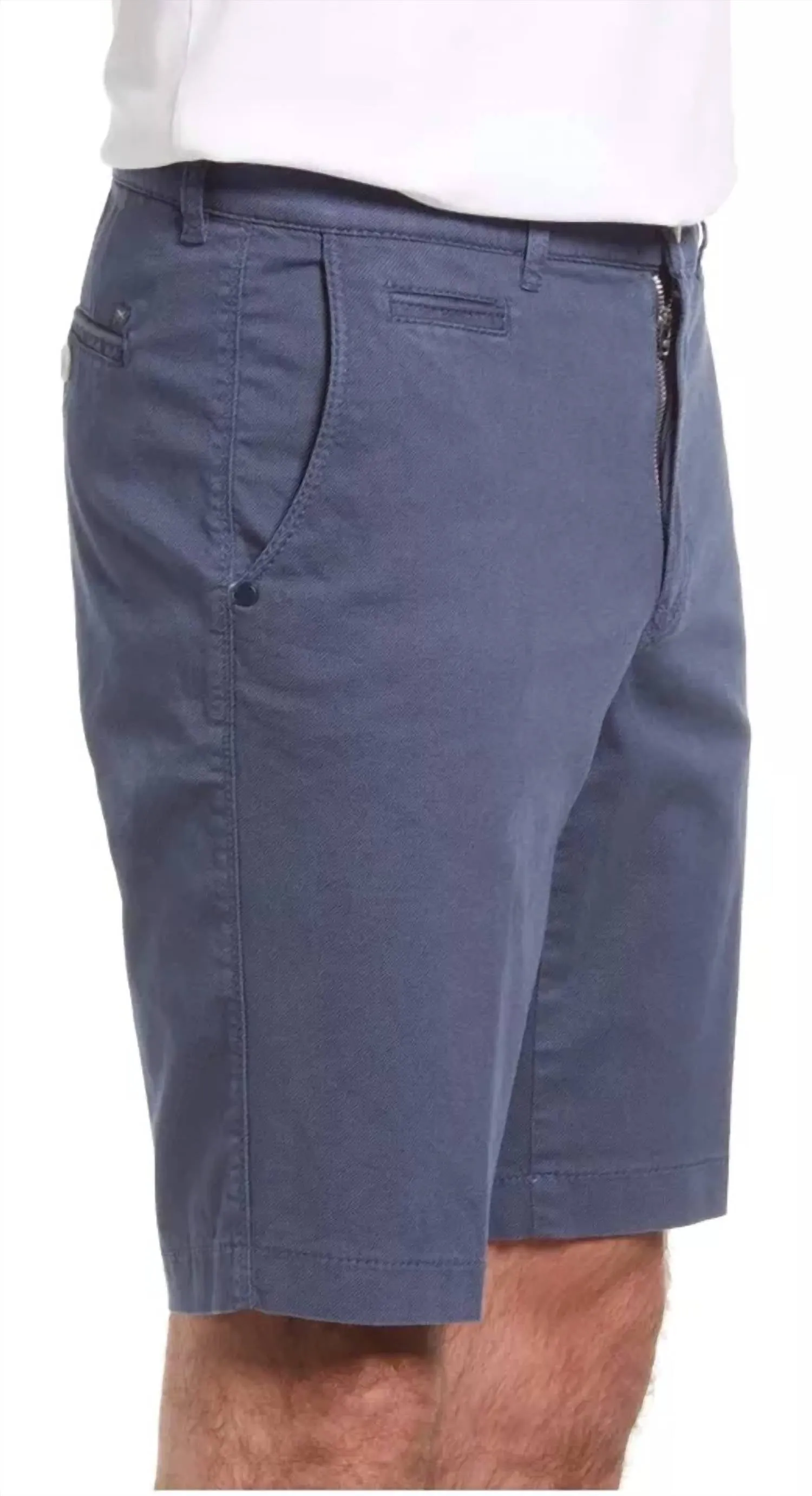 Bari Shorts In Smoke Blue