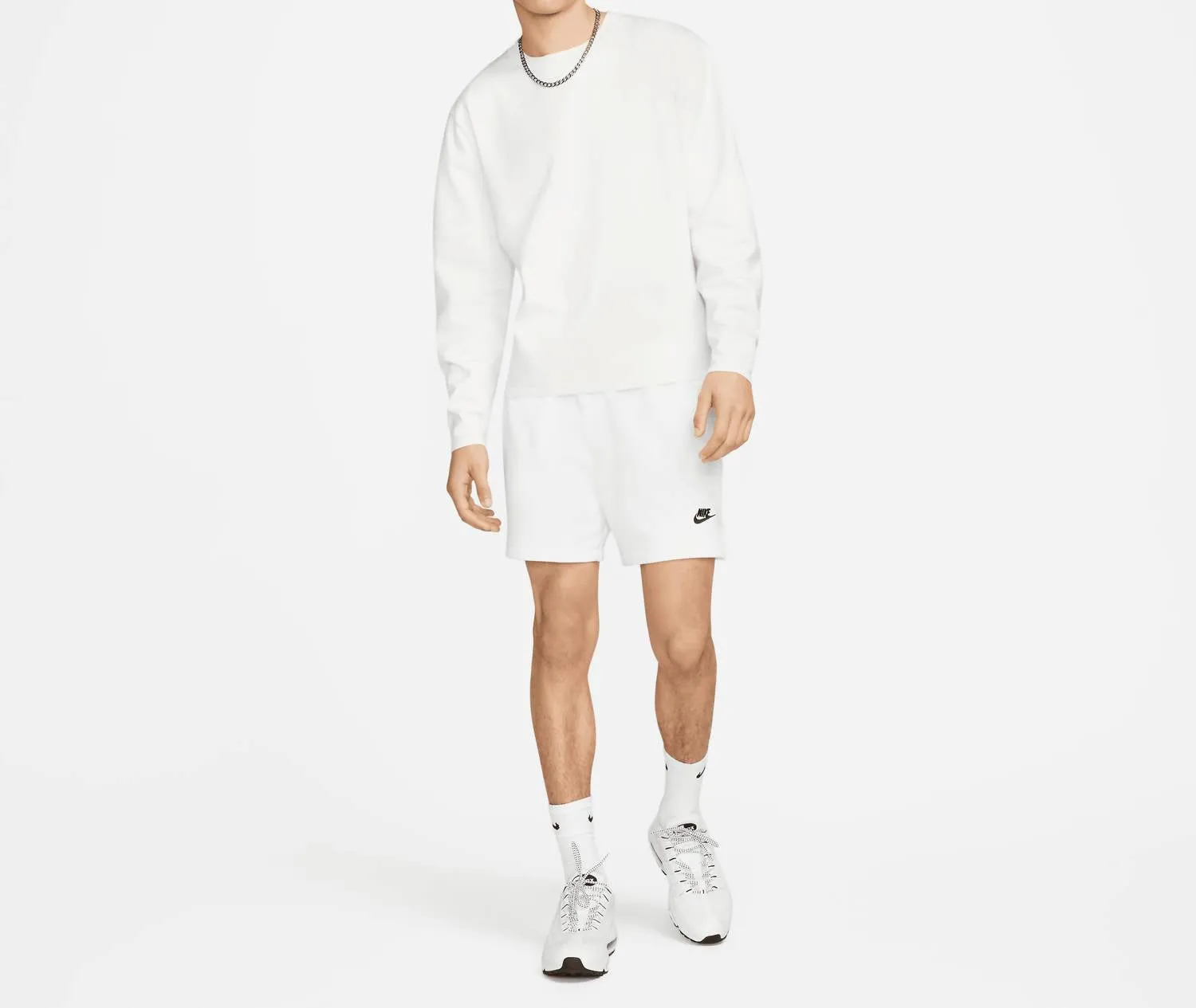 Men's Club Fleece Flow Shorts In White/black