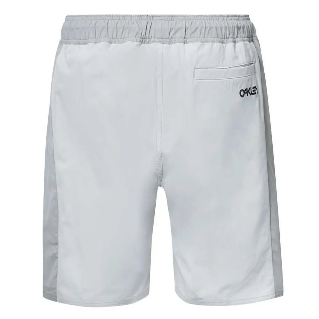Oakley - Men's Wanderer 19" Hybrid Shorts (FOA403705 26C)