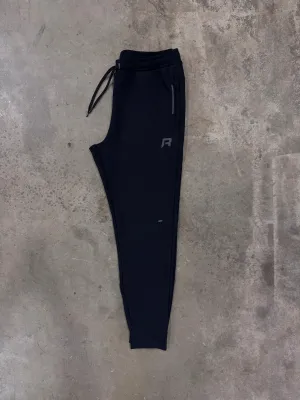 Reprimo Motion Joggers - Black