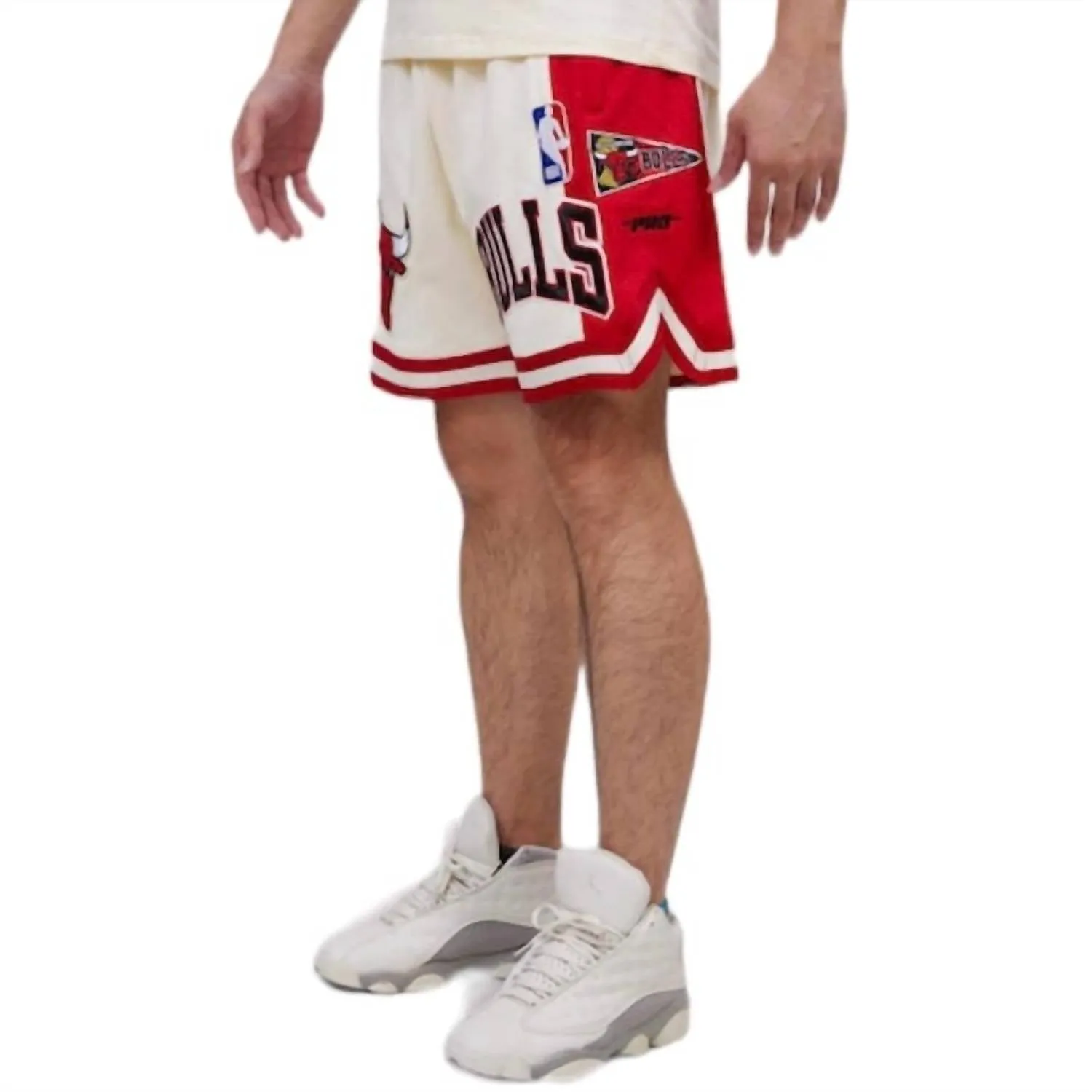 Retro Classic 2.0 Short In Eggshell/red