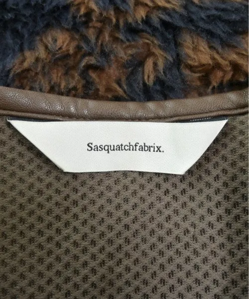 Sasquatchfabrix. Casual shirts
