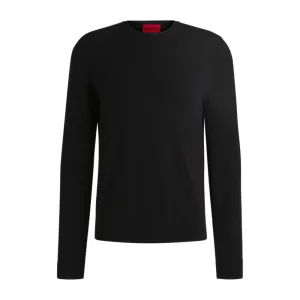 Slim-fit sweater with crew neck in soft yarns