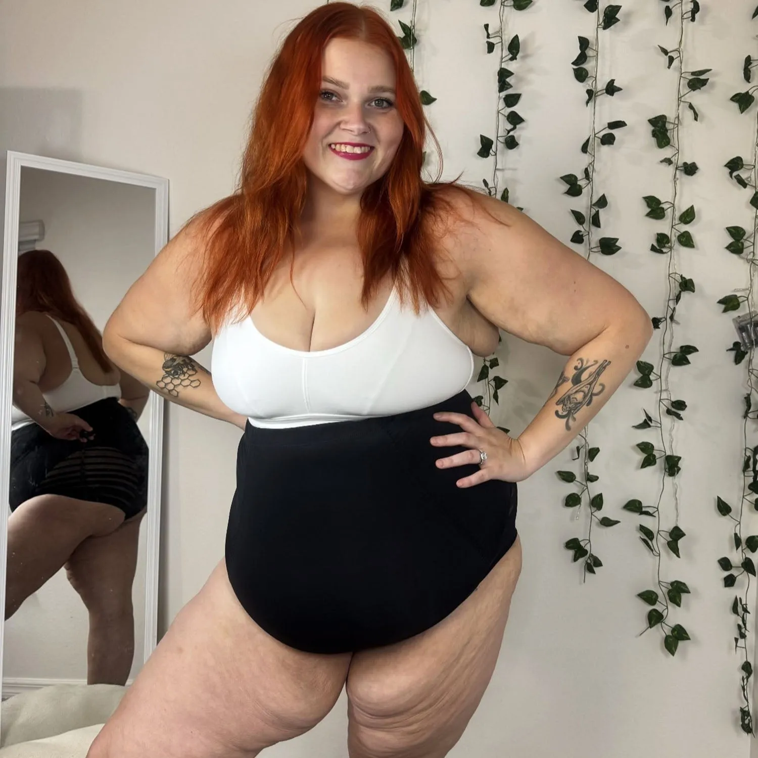 Smoothwear Super High Waist Panties - Black