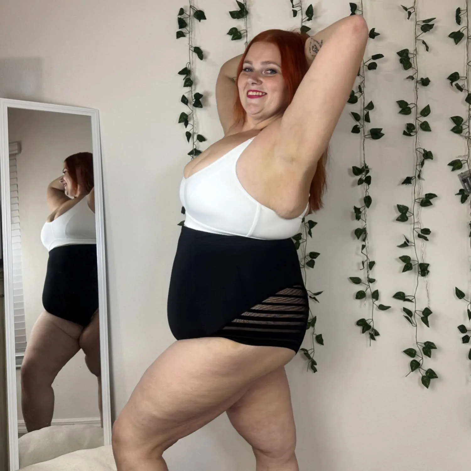 Smoothwear Super High Waist Panties - Black