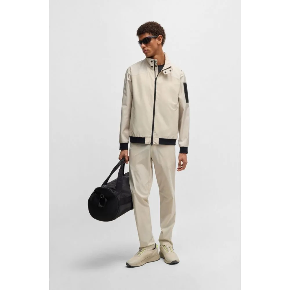 Water-repellent blouson jacket with mesh lining